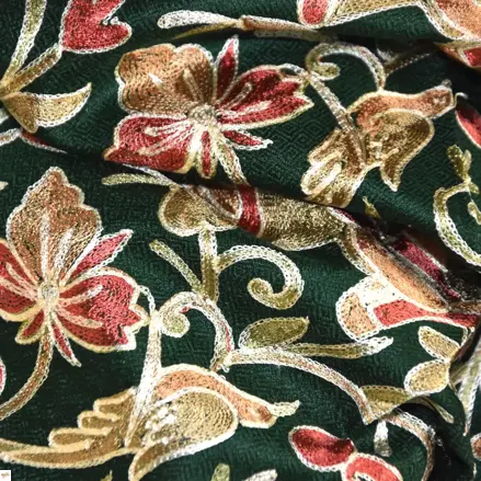 Šál exclusive vyšívaný 51